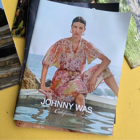 JOHNNY WAS catalog collection 2021-2023 12 magazines paper reading fashion OS - Picture 7 of 16